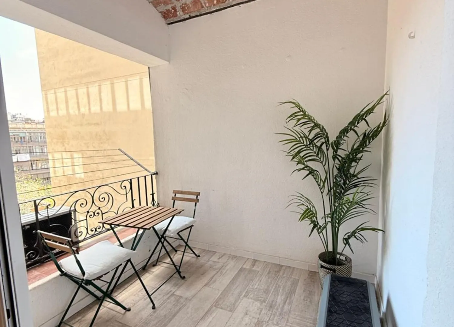 Friendly Host Apartment Barcelona 0*,  Spain